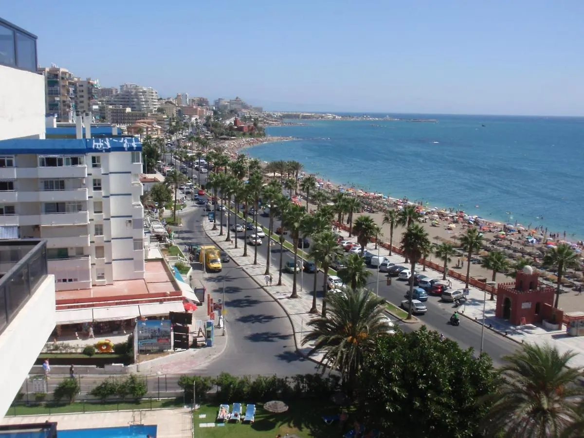 1ª Linea De Playa, 2 Dormitorios, Plaza De Garaje Benalmadena Apartment