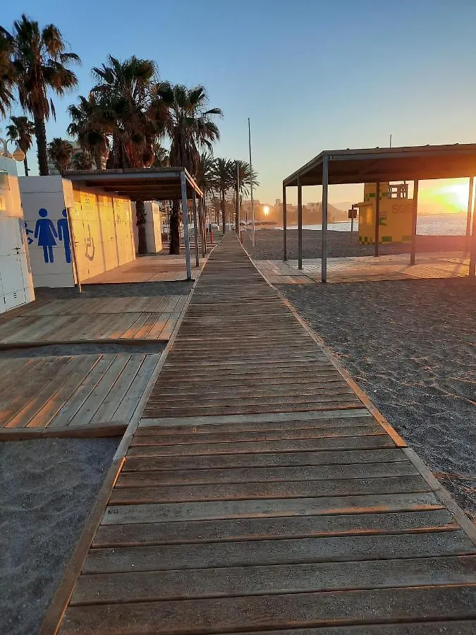 1ª Linea De Playa, 2 Dormitorios, Plaza De Garaje ベナルマデナ スペイン